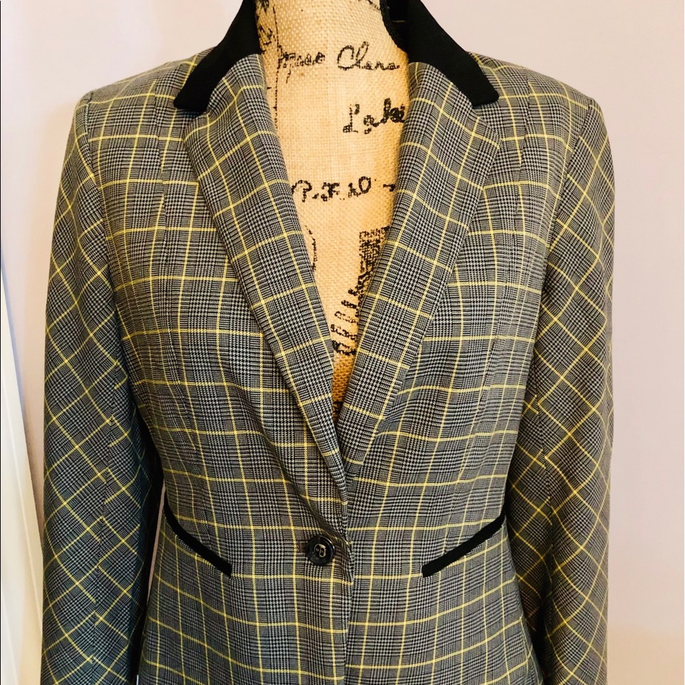 NWOT! New York and Company blazer